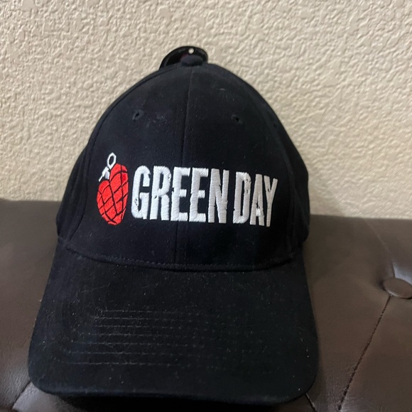 Green Day Flix Fit Black Color Hat - Green Day Grenade Flix Fit Hat & New - Picture 4 of 6